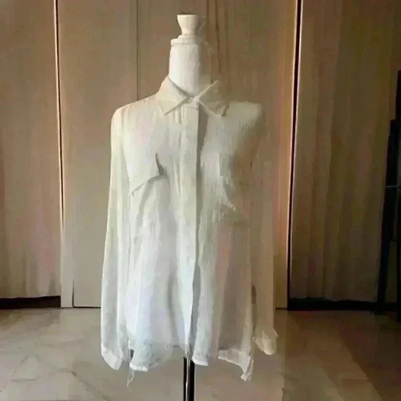 M. Fredric White Button-Down Blouse Size M - Picture 1 of 3